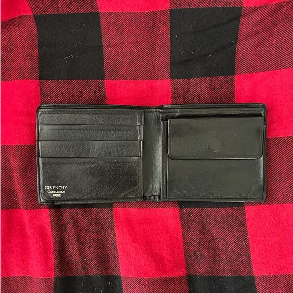 Givenchy Black Leather Wallet Minimalist Design - Picture 3 of 5